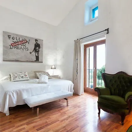 Riera Hotel